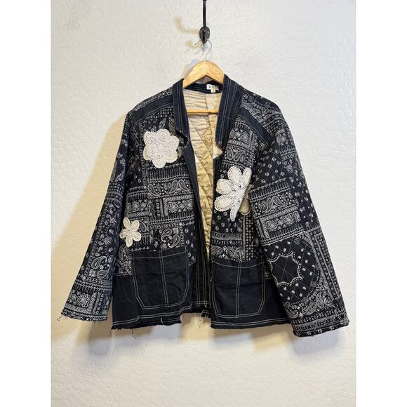 POL Black Quilted Paisley with Crochet Patches Open Pocket Jacket Small NEW - Picture 4 of 4